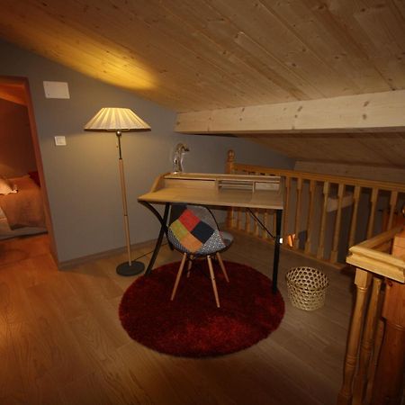 La Gourgasse Vieille Hotel Beziers Room photo